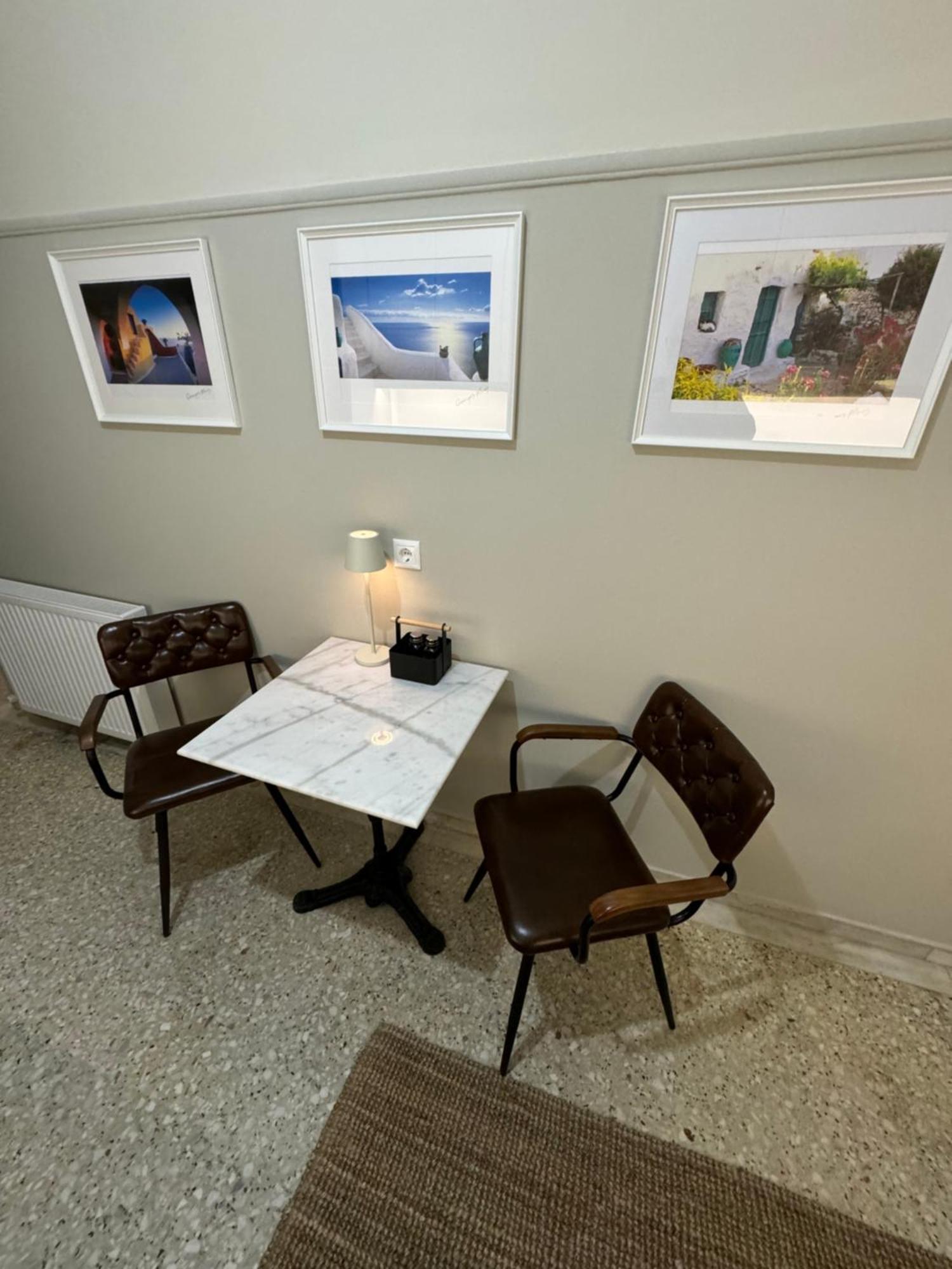 Plaka K15 Apartment Athena Bagian luar foto
