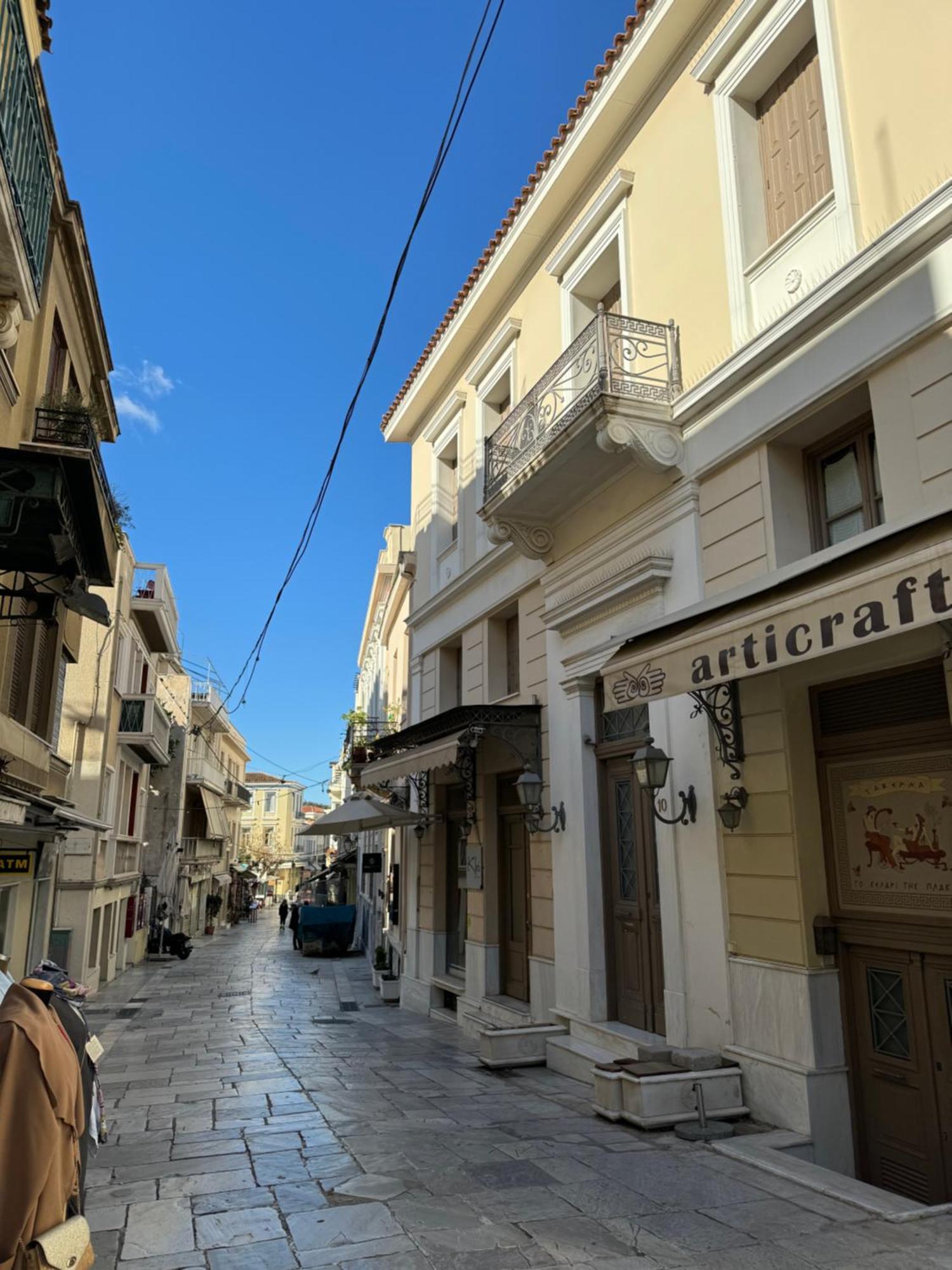 Plaka K15 Apartment Athena Bagian luar foto