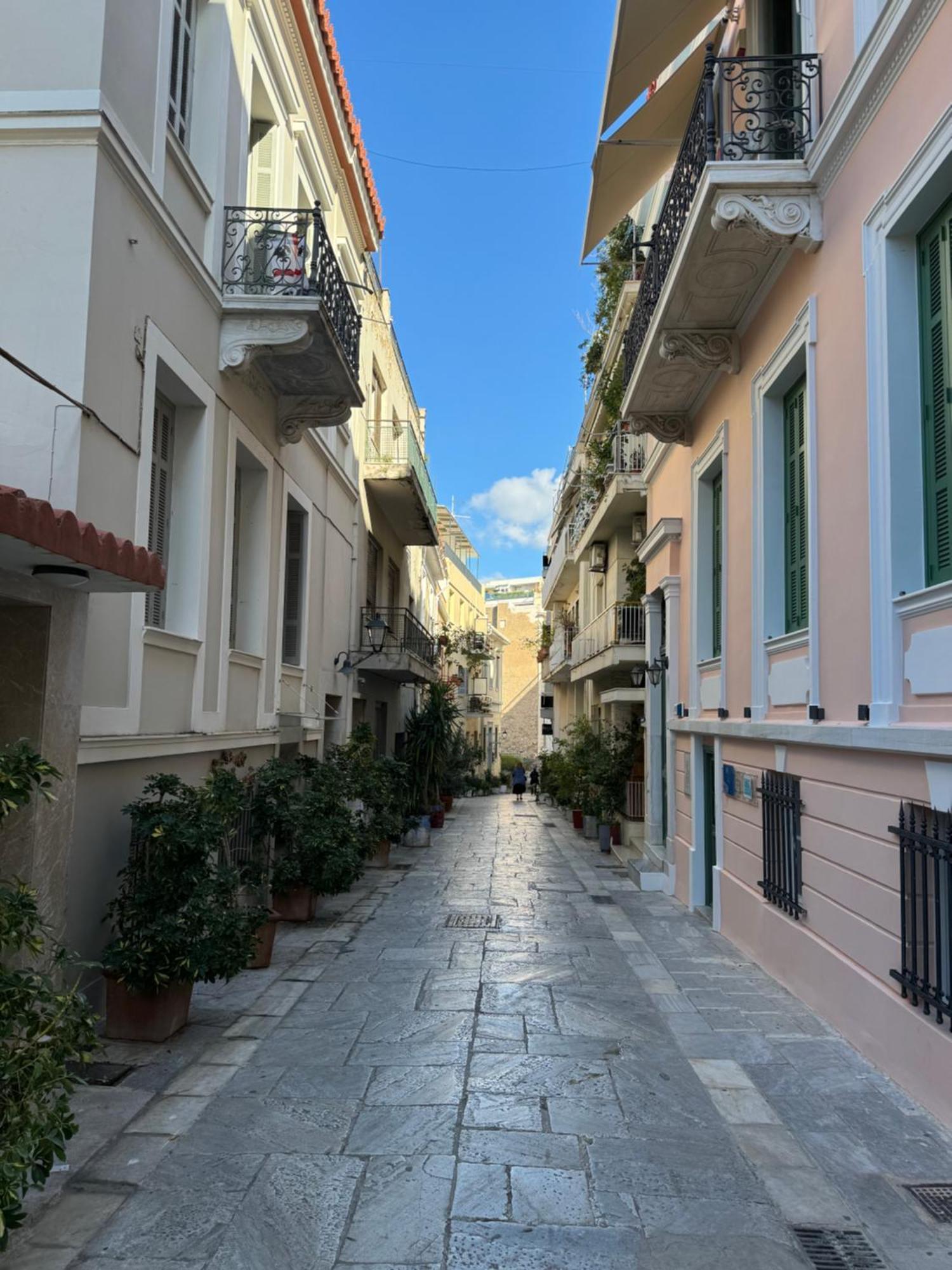 Plaka K15 Apartment Athena Bagian luar foto