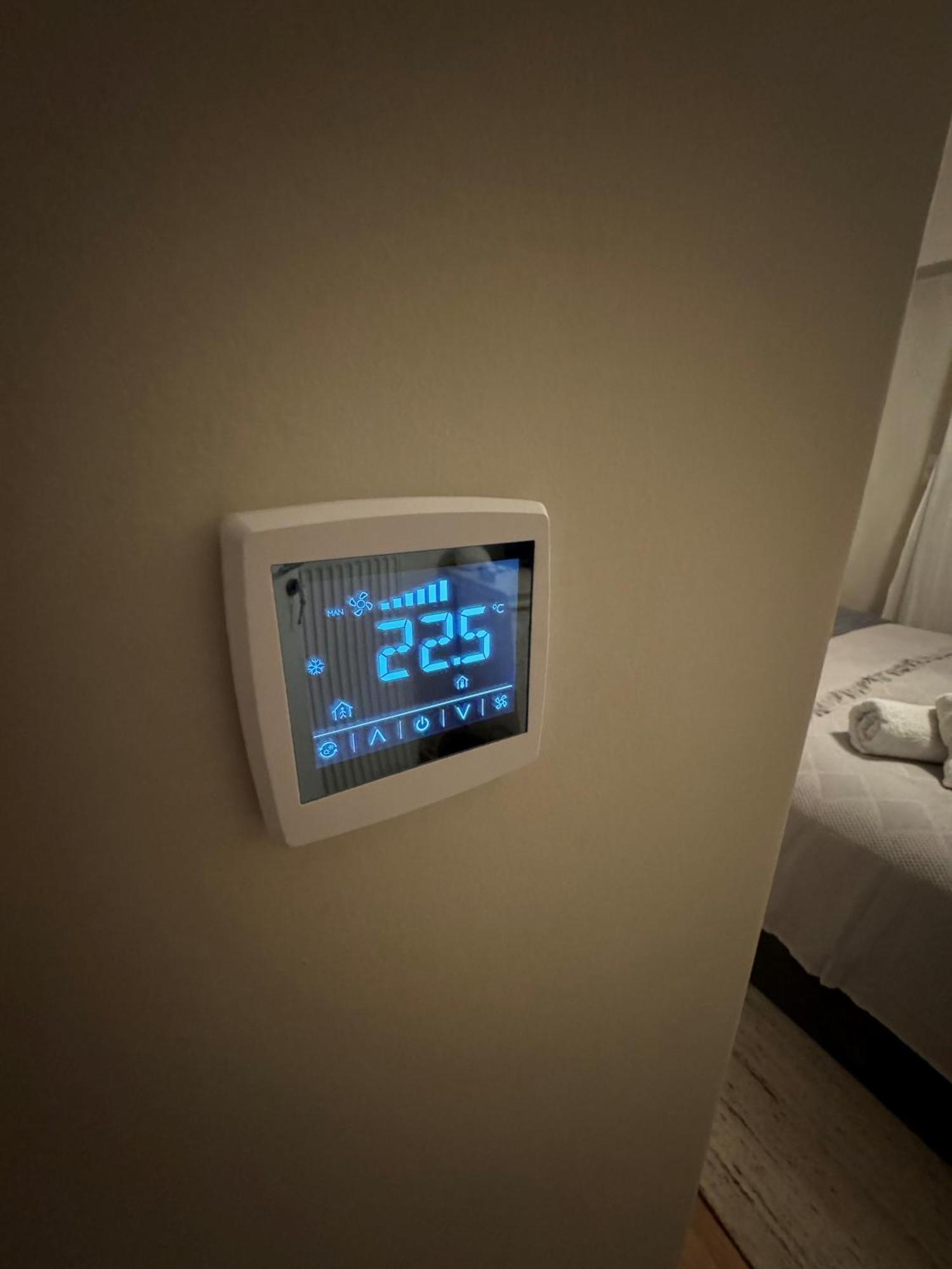 Plaka K15 Apartment Athena Bagian luar foto